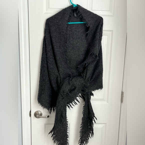 Grey anthropology wrap scarf - Picture 1 of 5
